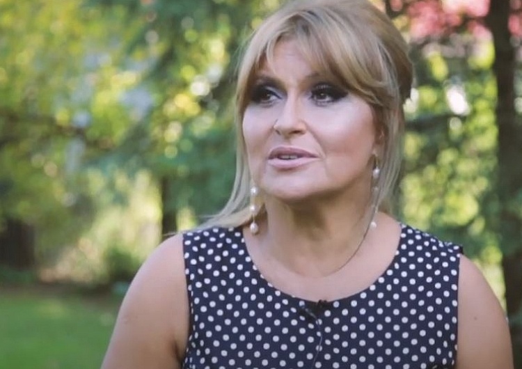 Skrzynecka szokuje: Mój wujek zmarł przez koronawirusa, a do ewidencji wpisano go jako "ozdrowiały"