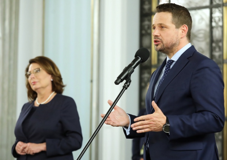 Tomasz Gzell Były polityk PO: "Kandydatura Trzaskowskiego wzmacnia PAD. A Prezes uśmiecha się i głaszcze kota..."