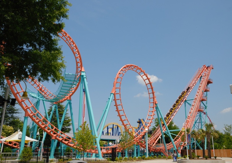  [Felieton "TS"] Karol Gac: Polityczny rollercoaster