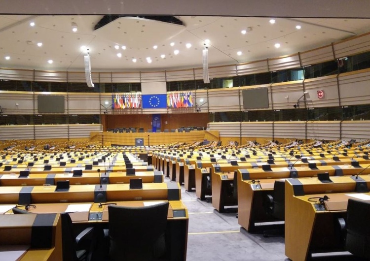 "Krytykowana jest większość reform PiS". Ujawniono nieopublikowany projekt raportu PE przeciwko Polsce