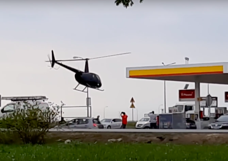  [WIDEO] Helikopter wylądował... na stacji benzynowej. "Pilot zatankował i wystartował"