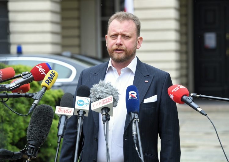 Kiedy zdejmiemy maseczki? Minister zdrowia zabrał głos