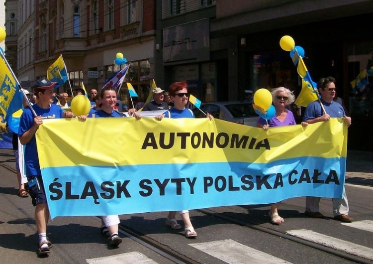  Ruch Autonomii Ślaska wykorzystuje epidemię: "Pora uderzyć pięścią w stół!"