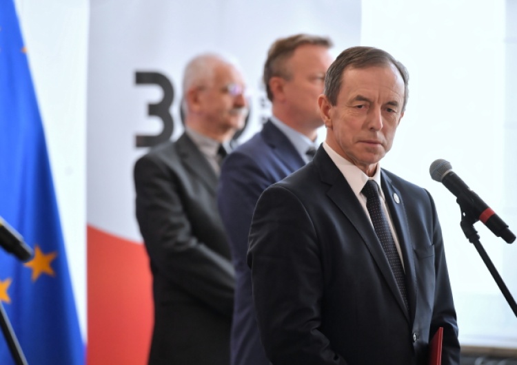 Trudnowski: Obowiązki głowy państwa nie dla Grodzkiego