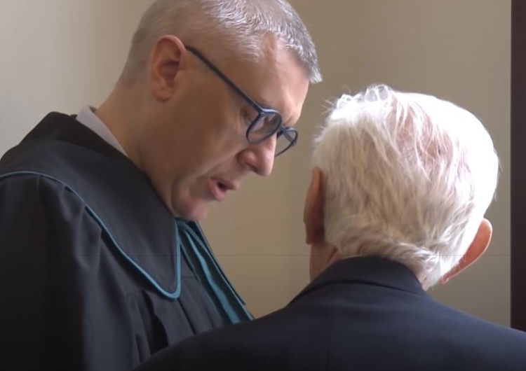 "Jako Pana klient stałem się marionetką w rozgrywce". Wyciekła korespondencja Giertycha ws. afery w MZ