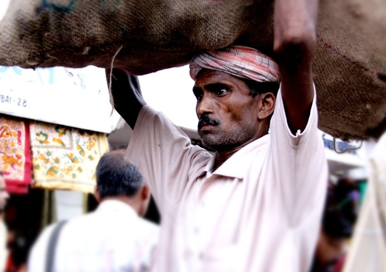  W Indiach trwa największy strajk pracowniczy w historii. Strajkuje 150 mln pracowników!