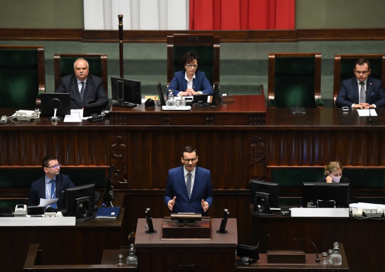  Mocne wystąpienie premiera Morawieckiego w Sejmie. Internauci komentują