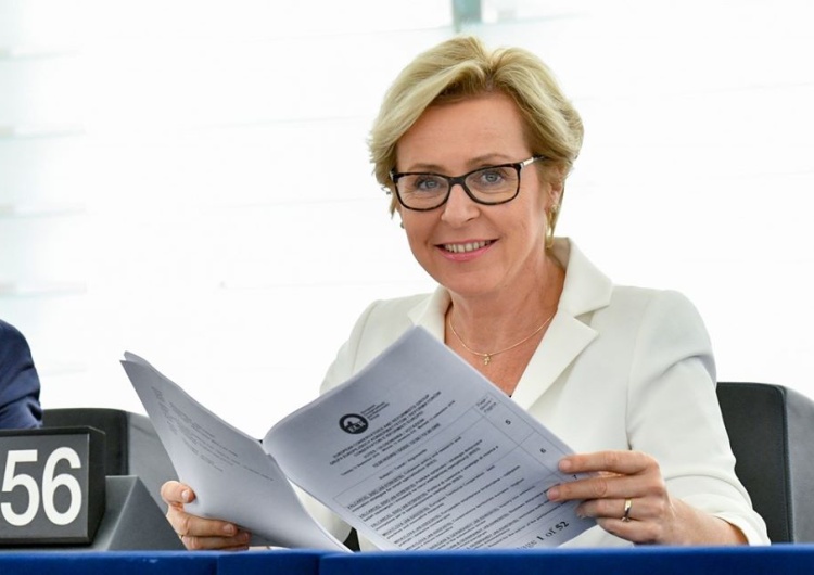Europoseł PiS napisała list do Very Jourovej ws. Międzynarodowego Dnia Bohaterów Walki z Totalitaryzmem