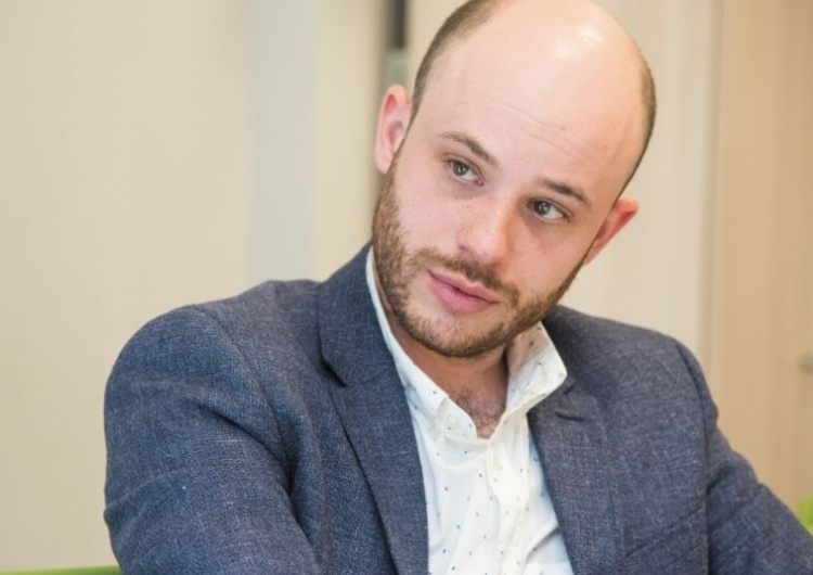 "»Dzika reprywatyzacja« w Warszawie trwa w najlepsze". Śpiewak apeluje do Trzaskowskiego