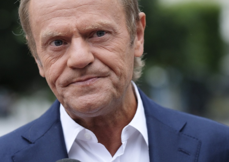  Tusk szydzi po mocnej wypowiedzi Jarosława Kaczyńskiego. Cięta riposta Cenckiewicza