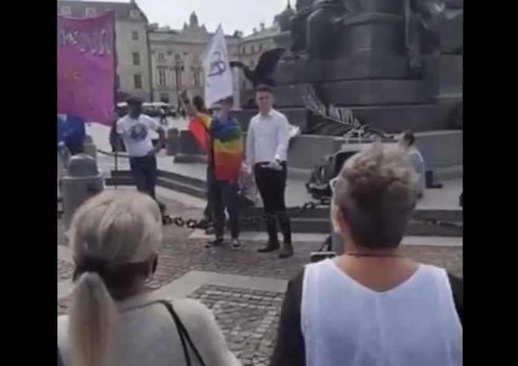  [video] Utwór Preisnera nie leciał na wiecu Andrzeja Dudy, ale... na wiecu LGBT. Mamy nagranie