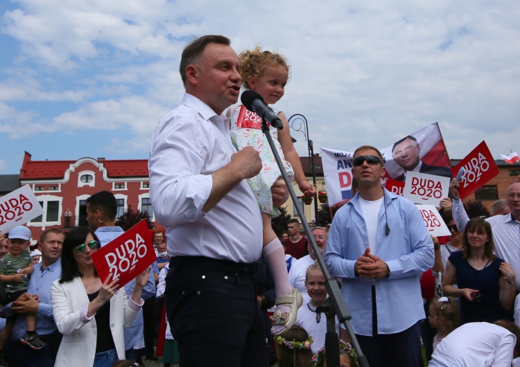 Prezydent: Dziękuję nauczycielom, uczniom i rodzicom za ten trudny rok szkolny