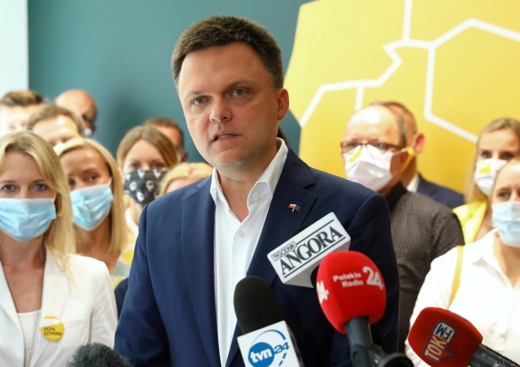 Hołownia nie udziela poparcia, ale "na pewno nie zagłosuje za Andrzejem Dudą". Aha