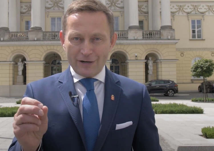 "Toniemy" - Buńczuczna odpowiedź wiceprezydenta Warszawy Pawła Rabieja - "Toniecie na własne życzenie"