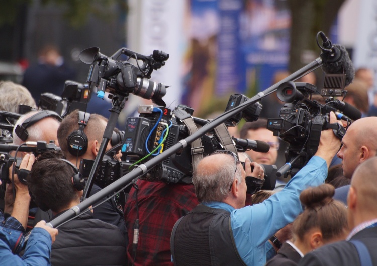 signuversum Jerzy Bukowski: Spór o telewizyjne starcie pretendentów do prezydentury