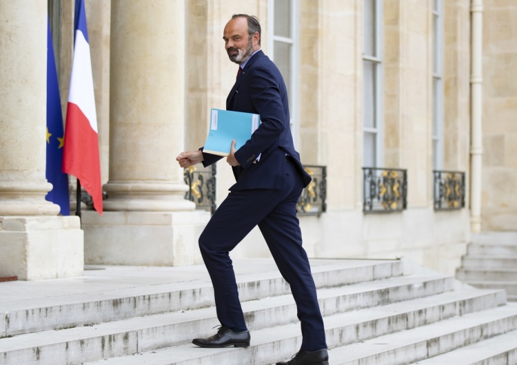  Premier Francji Edouard Philippe podał się do dymisji