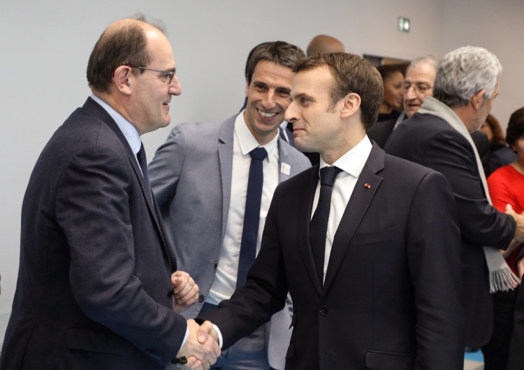 Macron mianował nowego premiera. Francuzi nazywają go "panem od wychodzenia z kwarantanny"