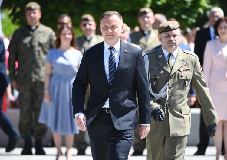 Najnowszy sondaż dla "DGP": Remis ze wskazaniem na prezydenta