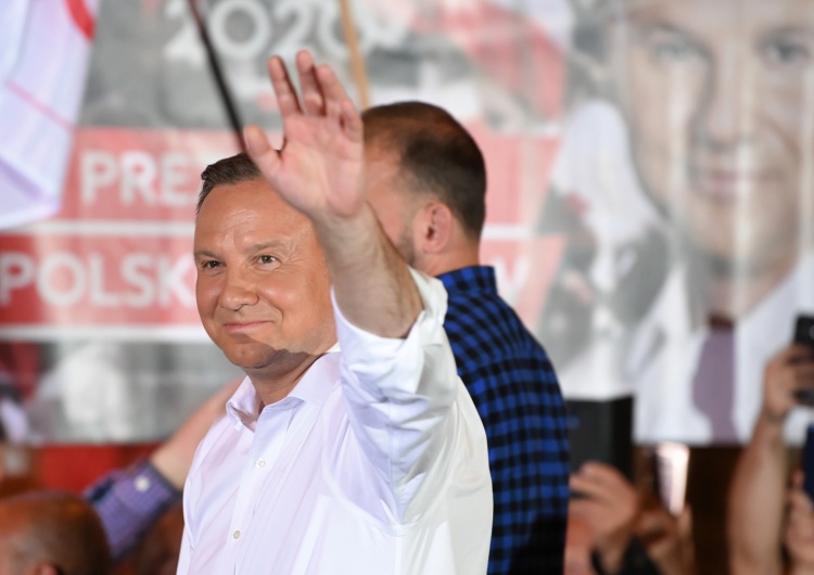  Prezydent: Moim celem jest to, żeby już nigdy więcej nie trzeba było wyjeżdżać za pracą