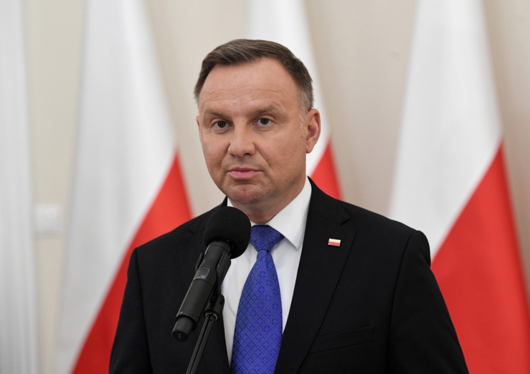 Rosyjscy komicy zadzwonili do Andrzeja Dudy. Kancelaria potwierdza: "Sprawą zajmują się służby"