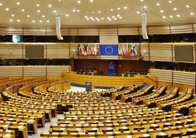  "Wzmocnić kwestię praworządności" - Korespondent TVN24 w Brukseli: "PE nie akceptuje porozumienia"