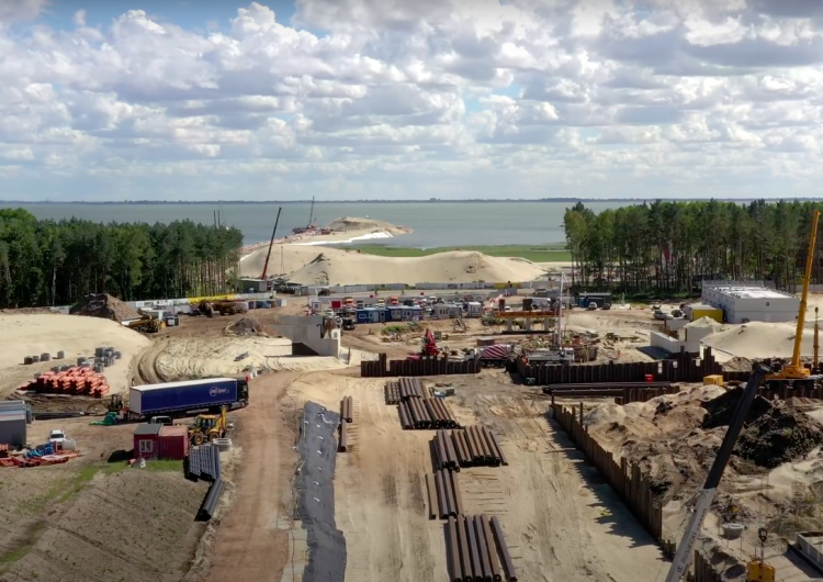 Na terenie przekopu Mierzei znajduje się 6,9 ton bursztynu. "Będziemy chcieli przypilnować tego złoża"