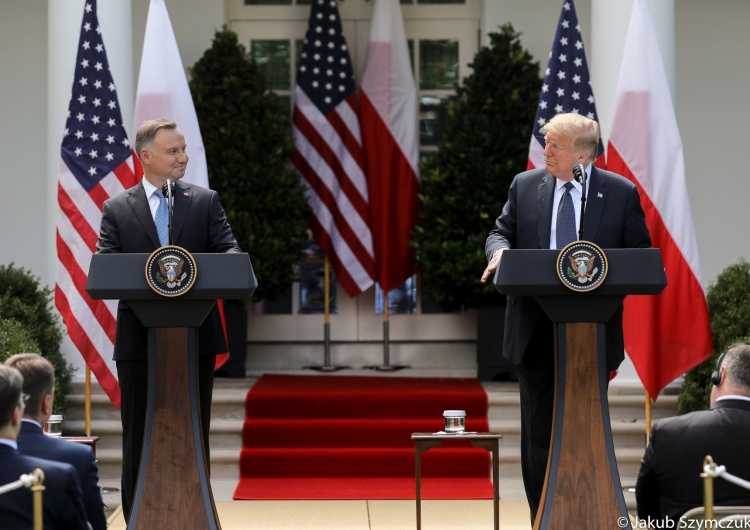  Koniec negocjacji z USA ws. Deklaracji Współpracy Obronnej. Prezydent, szef MON i Mosbacher zabrali głos