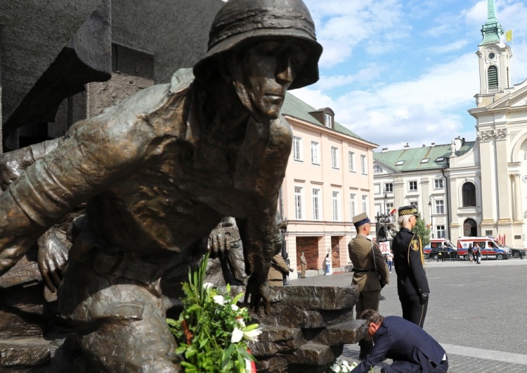 Ambasada Niemiec w 76. rocznicę Powstania Warszawskiego: "Na znak głębokiego bólu i wstydu..."