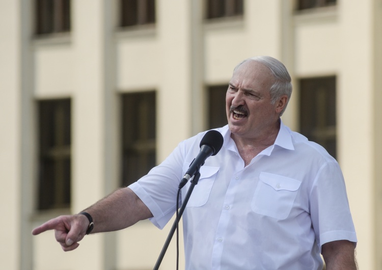 Białoruś: "Mamy dość środków, by ostudzić gorące głowy". Łukaszenka reaguje na decyzję opozycji