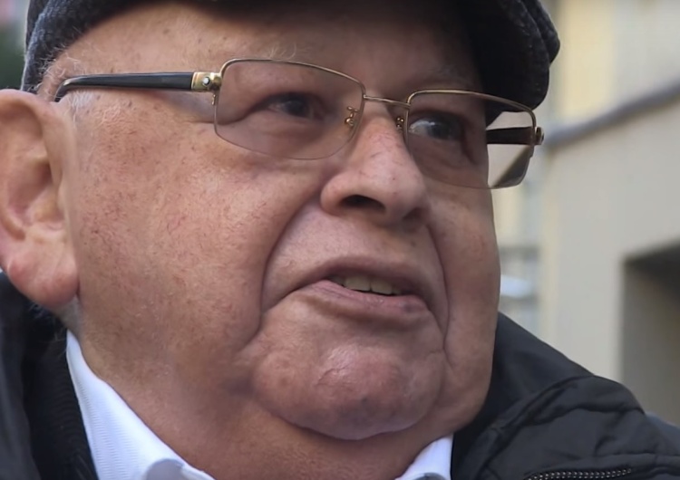 Sąd: Proces Jerzego Urbana rozpoczął się od nowa. Chodzi o obrazę uczuć religijnych