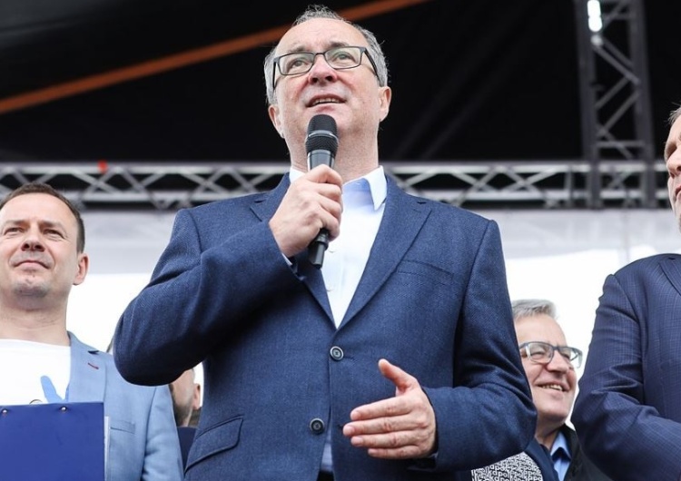 "To dobre dymisje". Czarzasty zadowolony z odejścia min. Szumowskiego i Czaputowicza