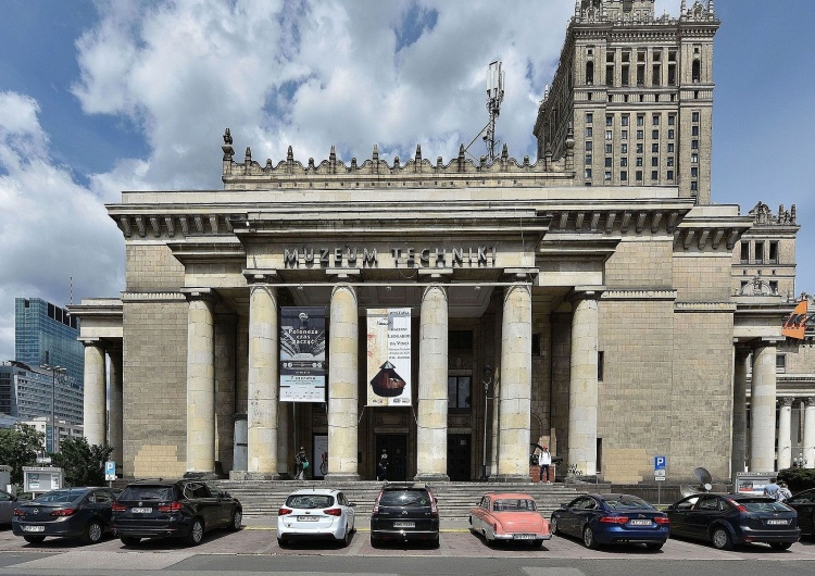fot. Adrian Grycu Pracownicy Muzeum Techniki piszą list otwarty do premier Szydło:"Jesteśmy zaniepokojeni losem eksponatów"