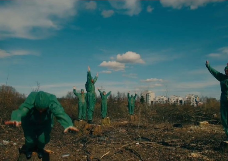 "Las żywych trupów"- protest film. Opary obłędu małopolskiego KODu.