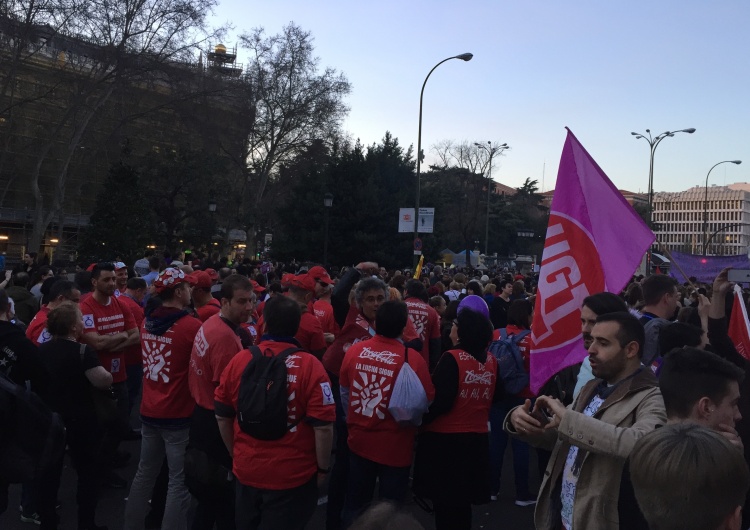 Problemy młodych pracowników w Europie są podobne. Czas zacząć działać