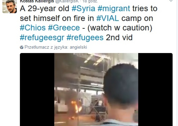 zrzut ekranu [video] Syryjski uchodźca podpalił się w Grecji na oczach dziennikarzy