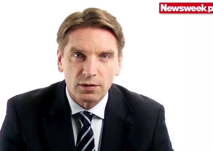 Ta chwila, gdy Lis broni Dudy i Macierewicza przed własnym portalem, lepsza niż Prima Aprilis
