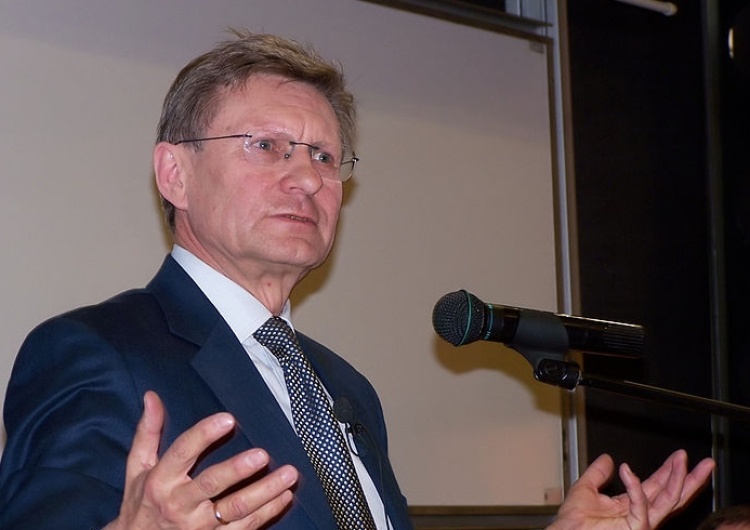 By Lestat (Jan Mehlich) - Praca własna, Balcerowicz się przechwala: "Kończę swoją misję. Ukraina uratowana od katastrofy"