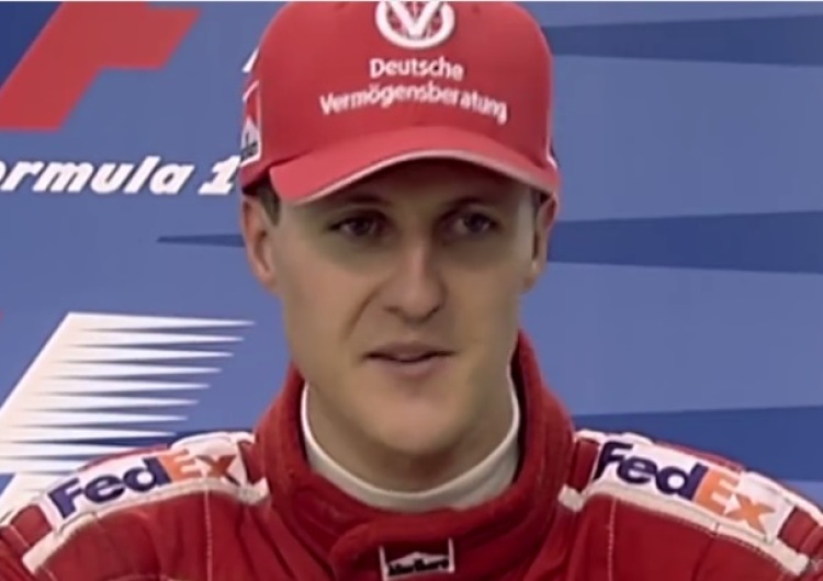  Michael Schumacher nie może chodzić ani stać! "Cały czas jest przykuty do łóżka"