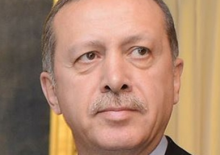  Turcy za zmianą ustroju państwa. Erdoğan dyktatorem?