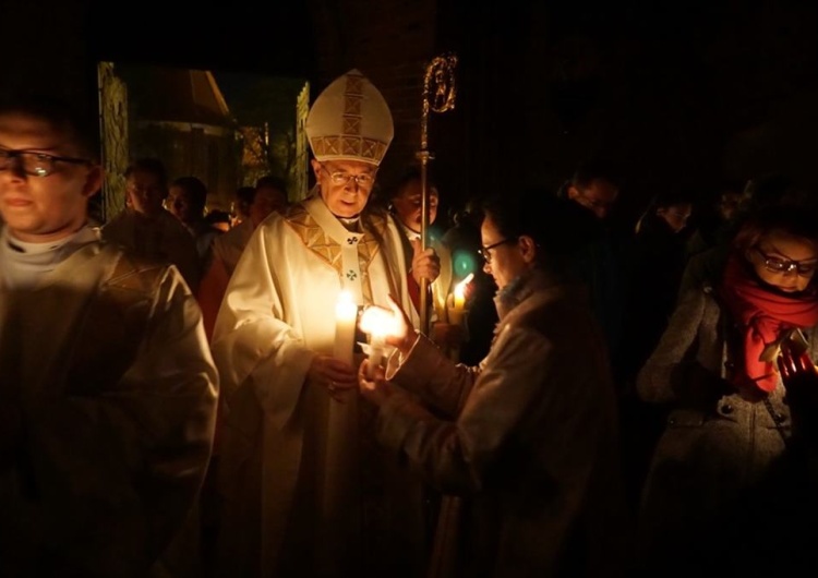  Abp Gądecki: Bardzo cenię sobie zaangażowanie „Solidarności” w pomoc rodzinom z ogarniętej wojną Syrii