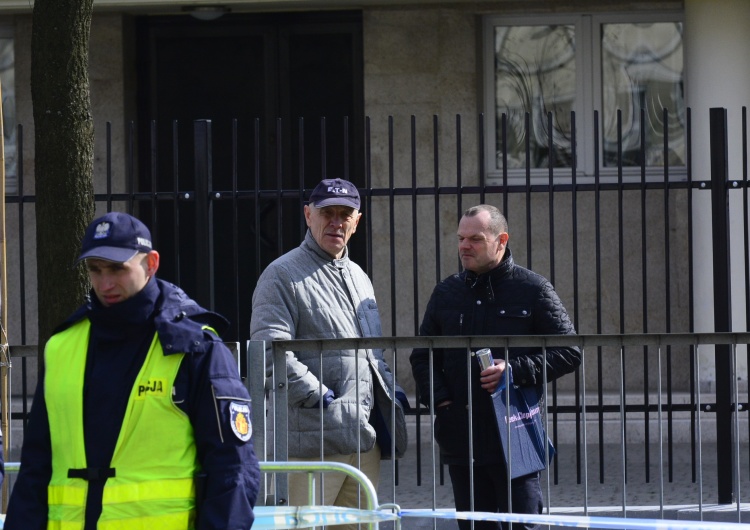 TOMASZ GUTRY [Fotorelacja] Tusk Donald w prokuraturze. Hadacz i przyjaciele