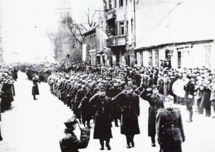  21-26 kwietnia 1945 r. – bitwa pod Budziszynem. Hekatomba 2. Armii Wojska Polskiego