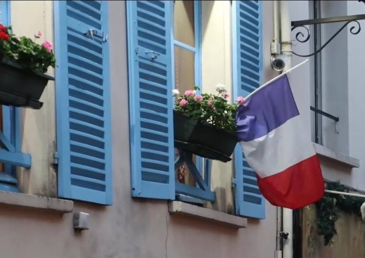 Wyniki exit polls i przebieg wyborów prezydenckich we Francji