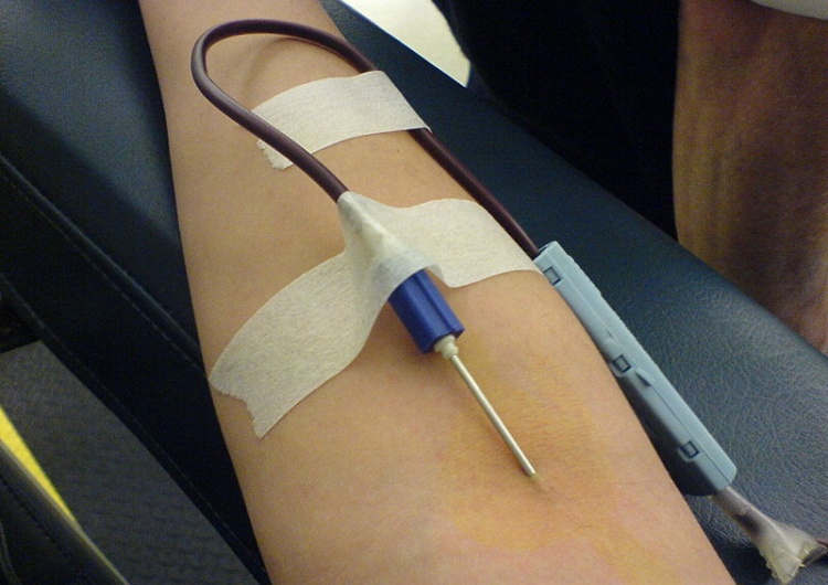  Oddaj krew. Uratuj komuś życie
