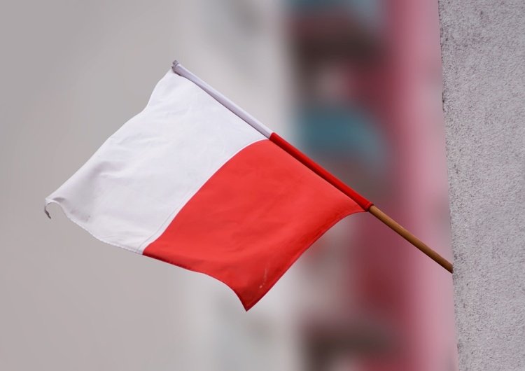  Dwubarwny symbol polskości