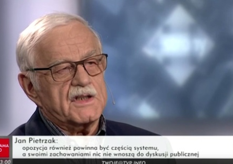 zrzut ekranu Jan Pietrzak: Politycy PO sami wiedzą, mają świadomość, że łżą. To ludzie bez zasad i honoru