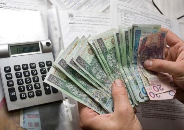 Ministerstwo Pracy zaproponowało płacę minimalną w 2018 r.