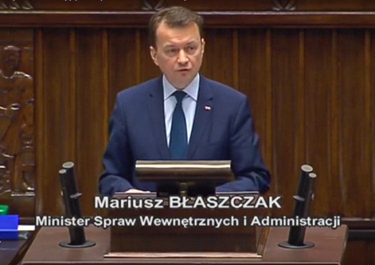  Minister Błaszczak w Sejmie: w Policji nie ma miejsca dla osób łamiących prawo