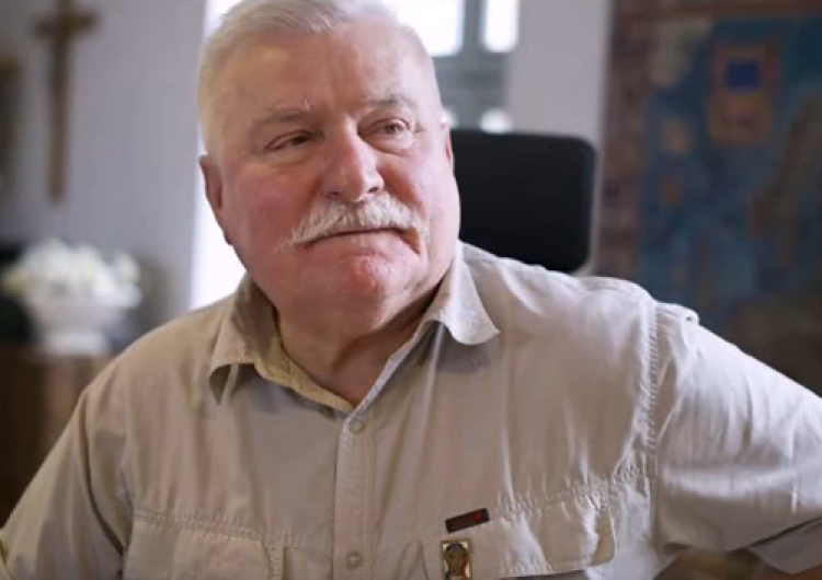  Prokuratura wszczyna śledztwo ws. ujawnienia tajnych dokumentów przez Lecha Wałęsę