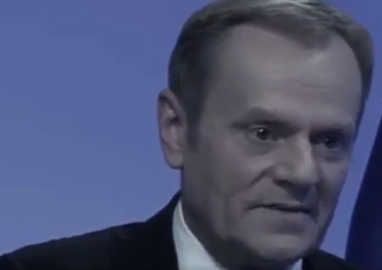 zrzut ekranu Donald Tusk kolejny raz "sercem" przy ofiarach terrorystów. "Może ruszyć rozum?"